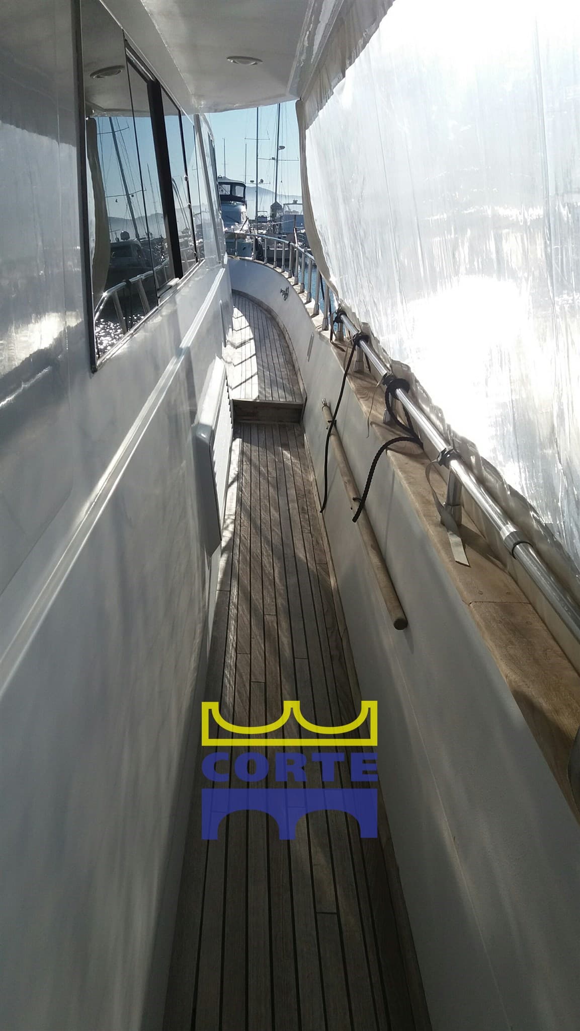 Versilcraft Falcon 70 - Detail View 1 Versilcraft Falcon 70 - Detail View 1