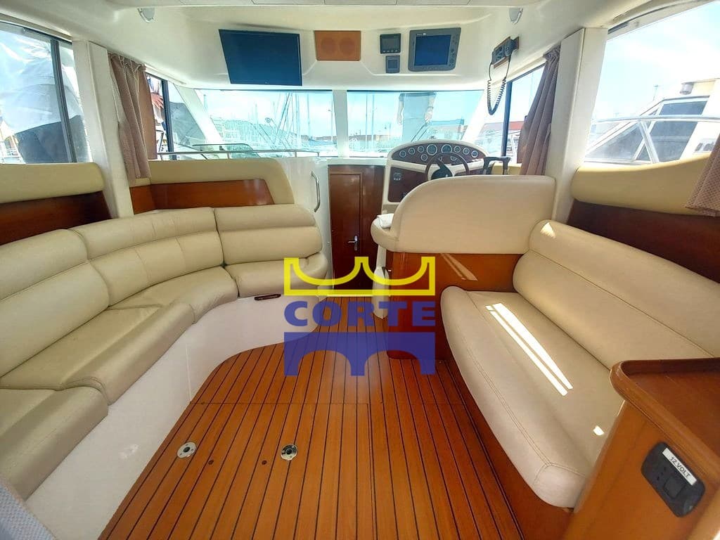 Jeanneau Prestige 32 Fly - Deck View Jeanneau Prestige 32 Fly - Deck View