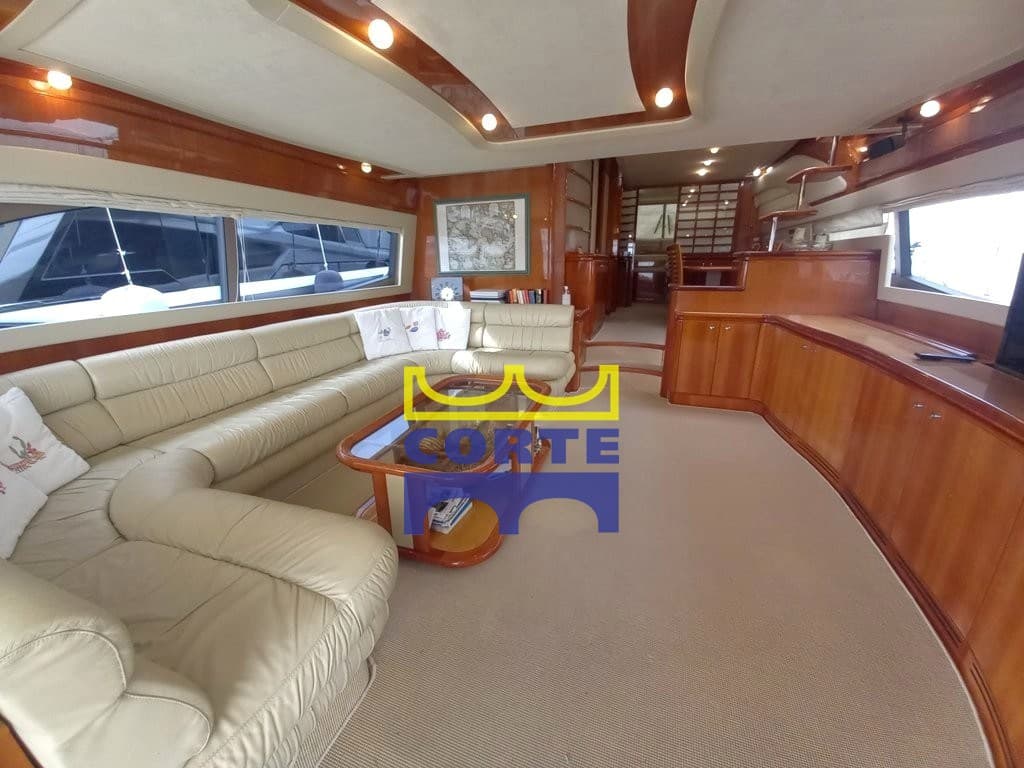 Ferretti Yachts 760 usato - foto hero 5