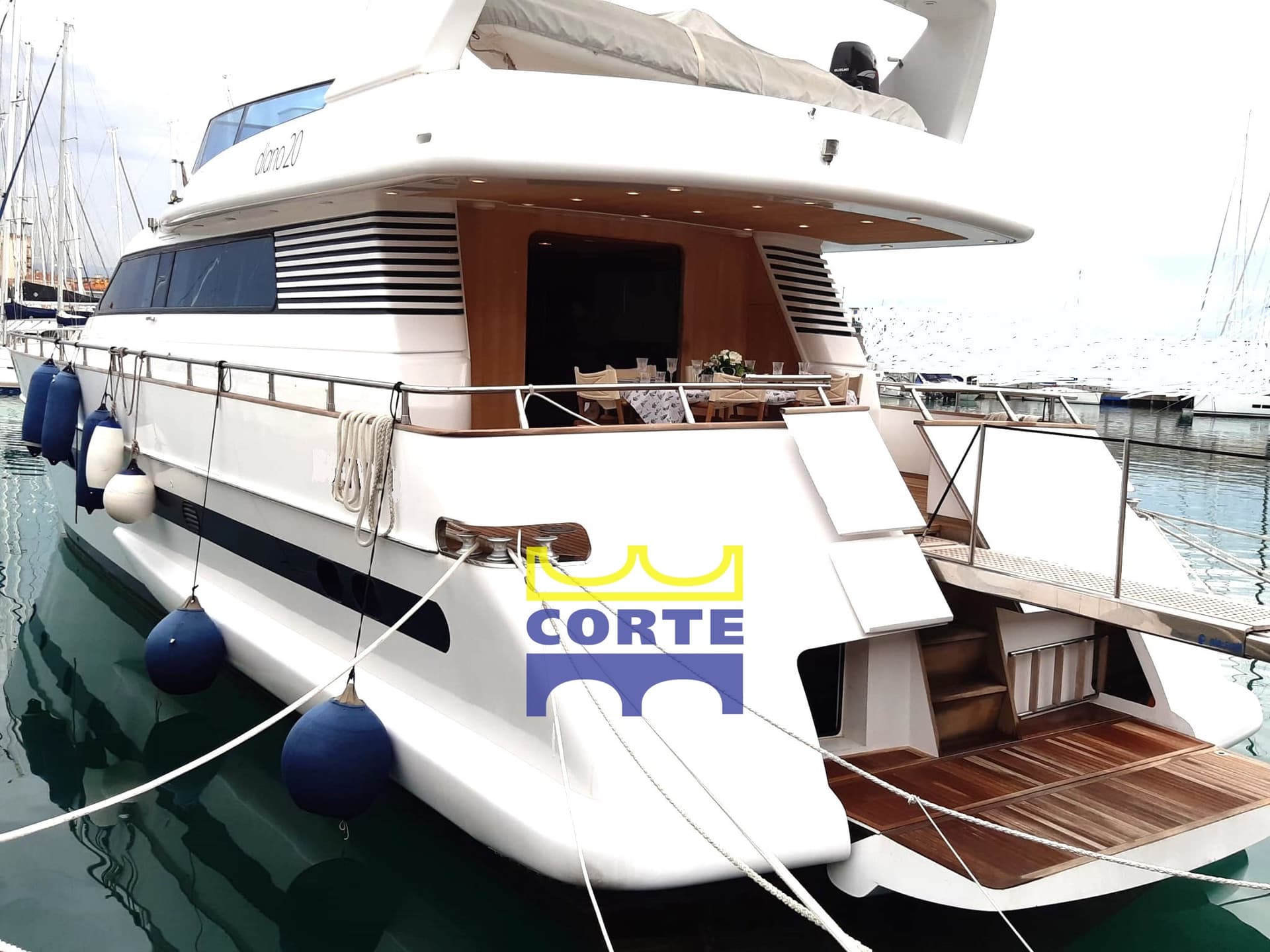 Diano 20 - Detail View 1 Diano 20 - Detail View 1