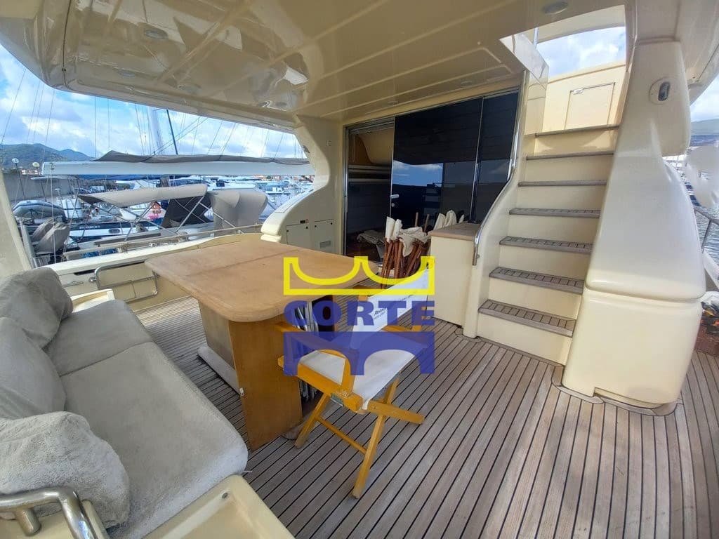 Ferretti Yachts Altura 690 - Interior View Ferretti Yachts Altura 690 - Interior View