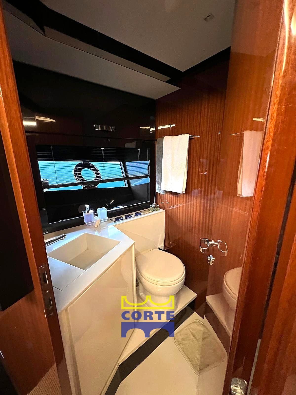 Riva 56 RIVALE used - hero image 9