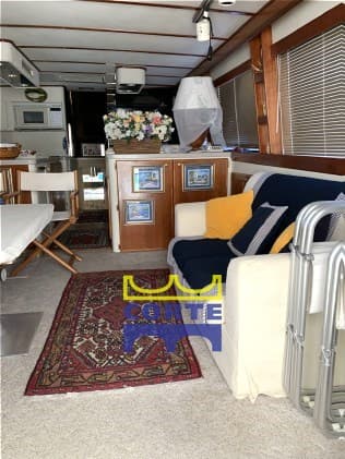 Hatteras 65 Convertible - Interior View Hatteras 65 Convertible - Interior View