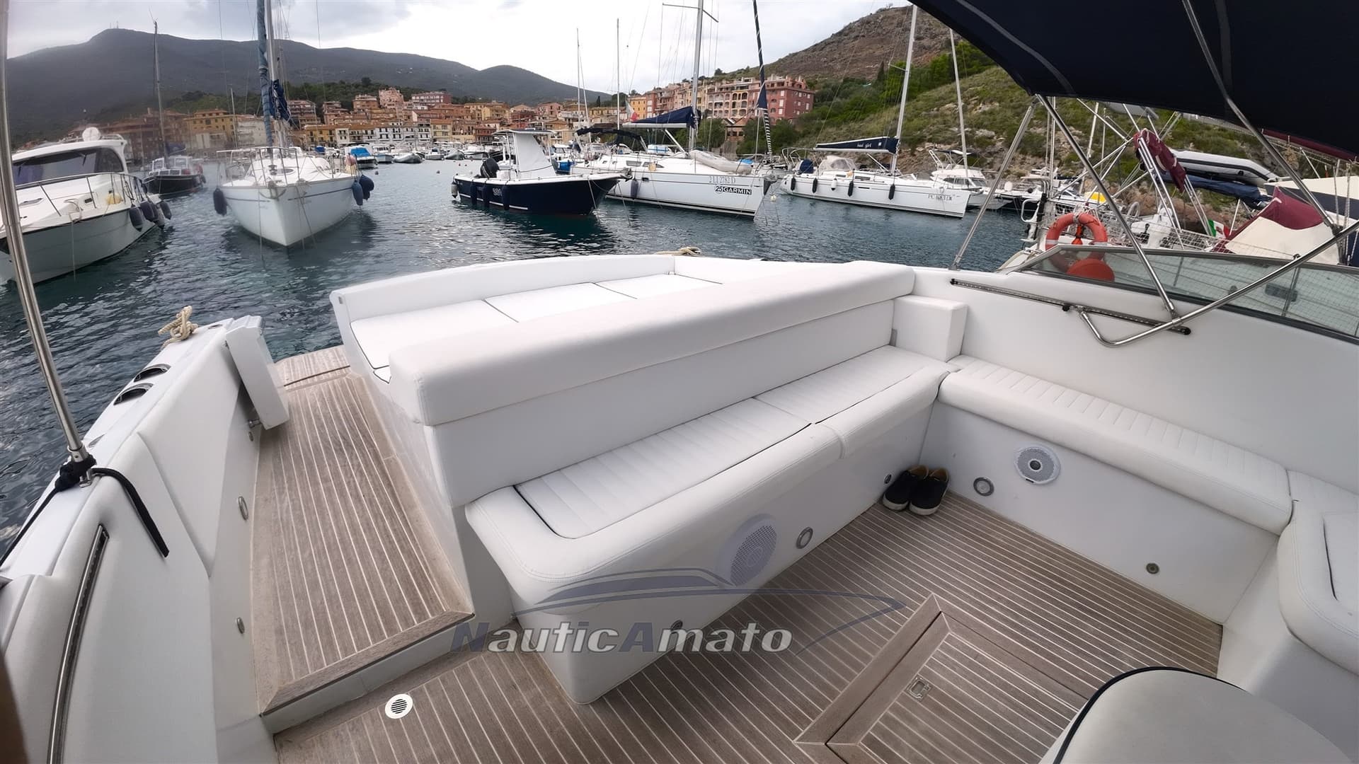 Tornado 38 ( Natante ) usato - dettaglio 3