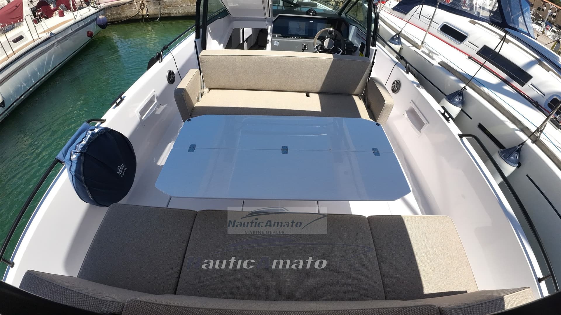 Axopar 37 SUN TOP usato - foto hero 10