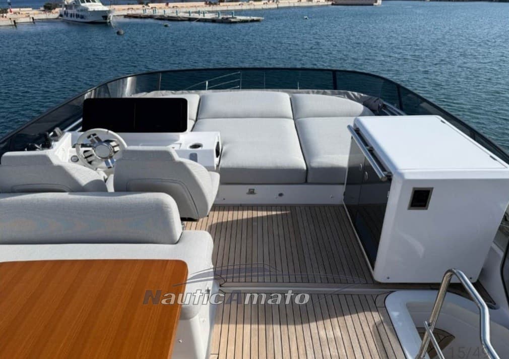 Azimut 53 usato - foto hero 6