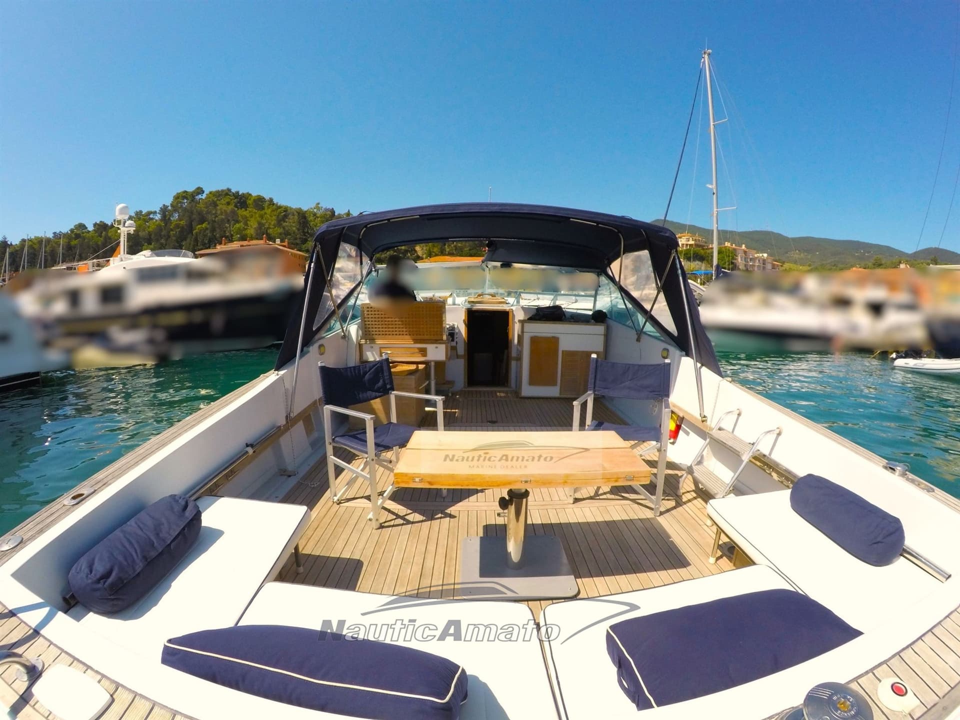 Magnum Marine MAGNUM 38 Flash Deck gebraucht - Hauptbild 10