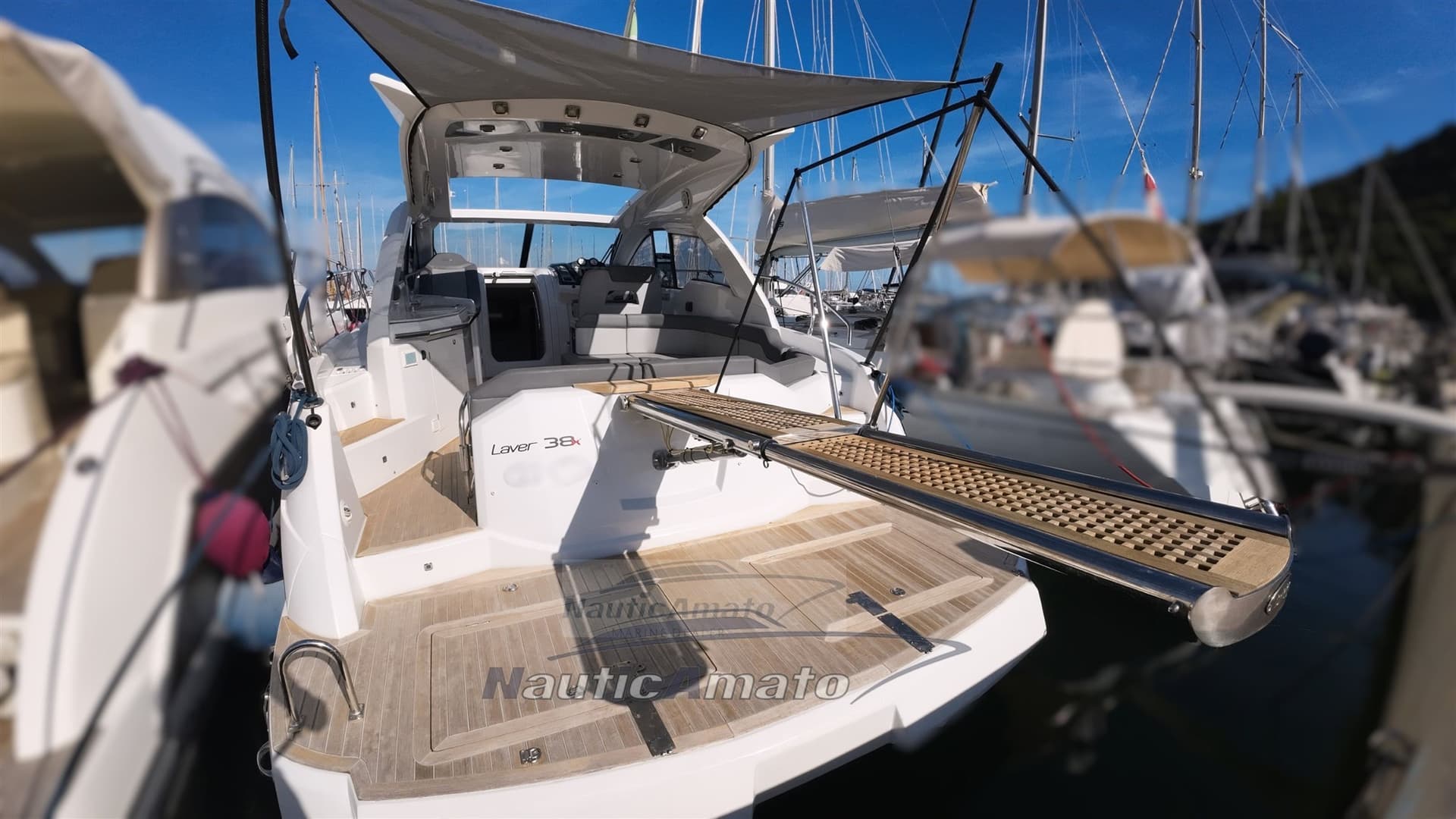 Salpa Laver 38 X 2019 - Detail View 1 Salpa Laver 38 X 2019 - Detail View 1