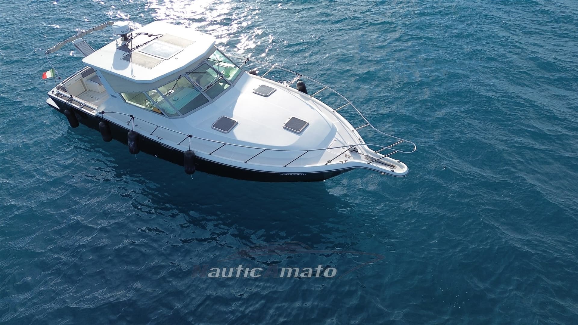 Tiara Yachts 3600 Open - Detail View 1 Tiara Yachts 3600 Open - Detail View 1