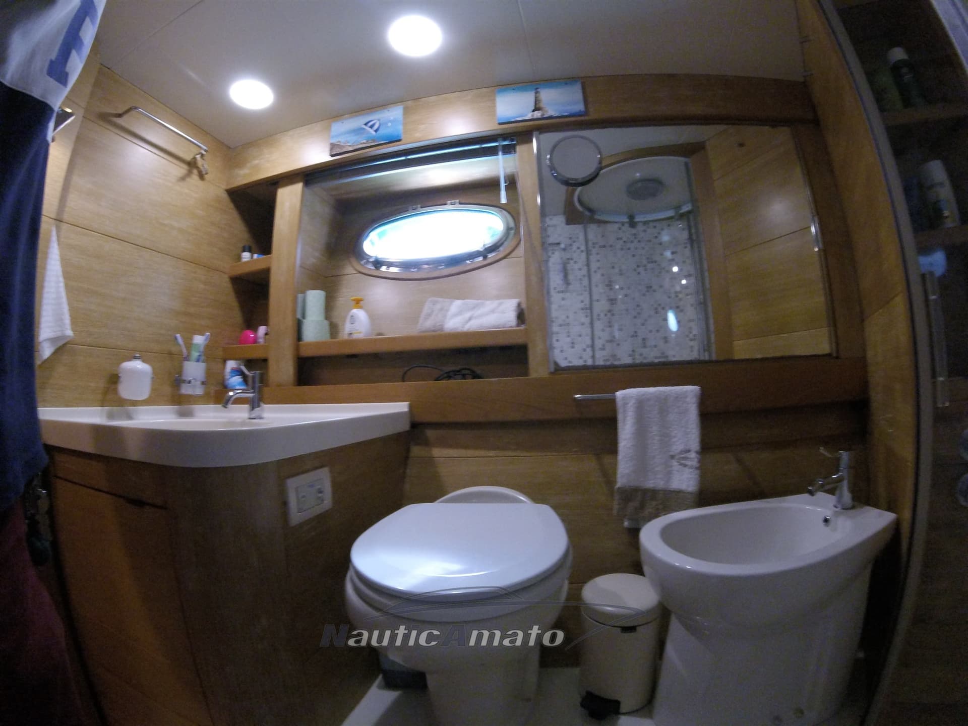 Magnum Marine 53' HT 3 Cabine usato - foto hero 19