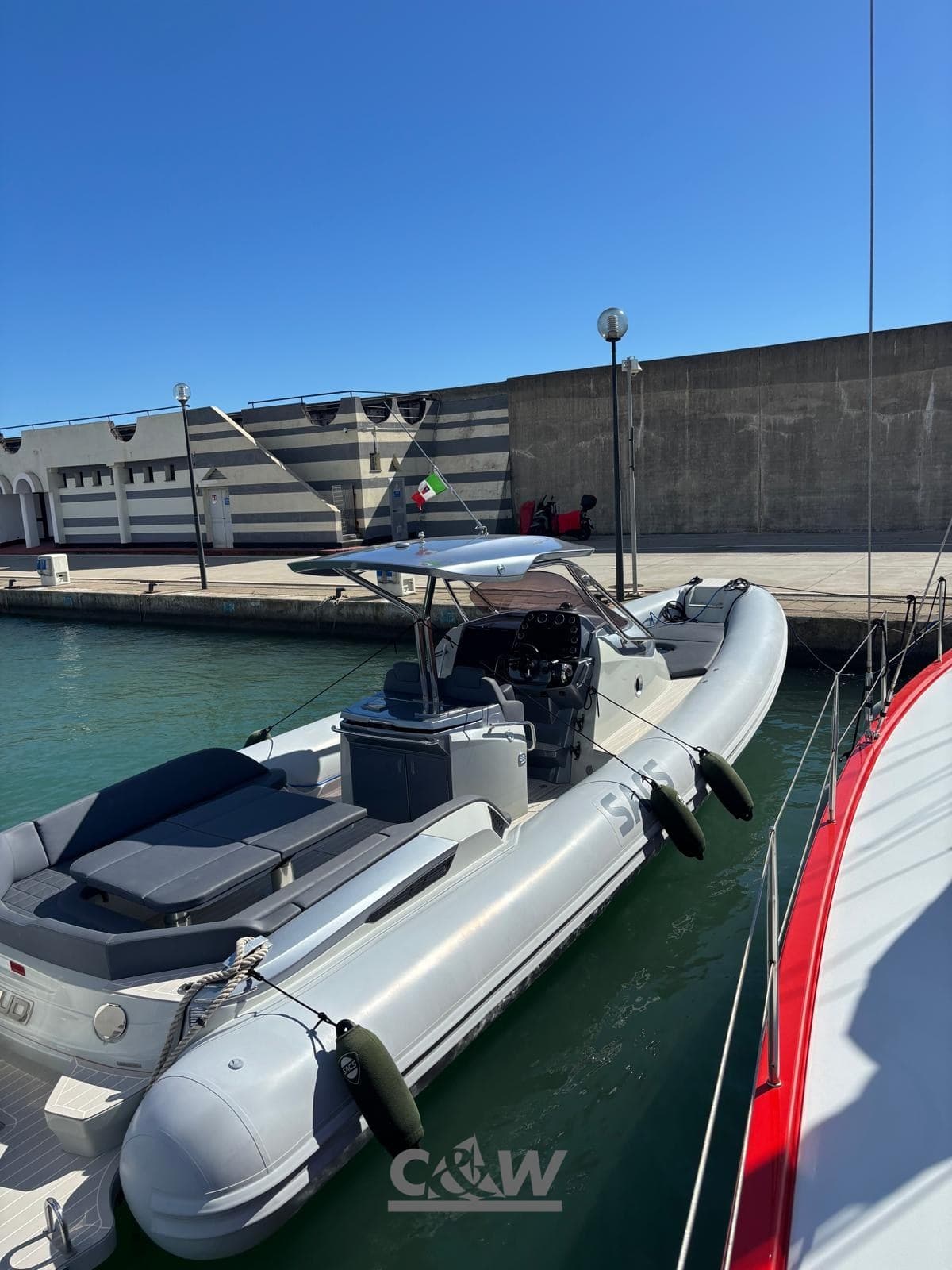 SACS Strider 11 - Natante - Interior View SACS Strider 11 - Natante - Interior View