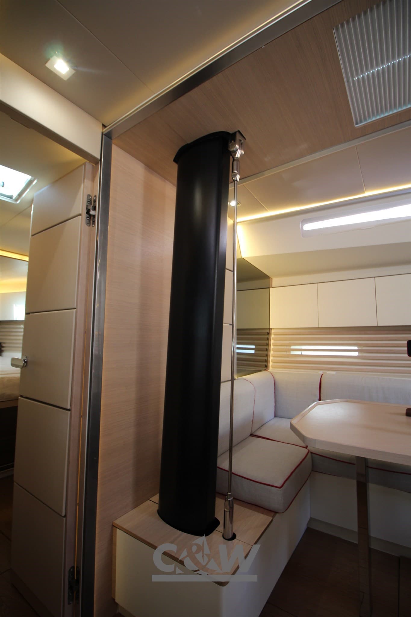Italia Yachts Italia 14,98 usato - foto hero 21