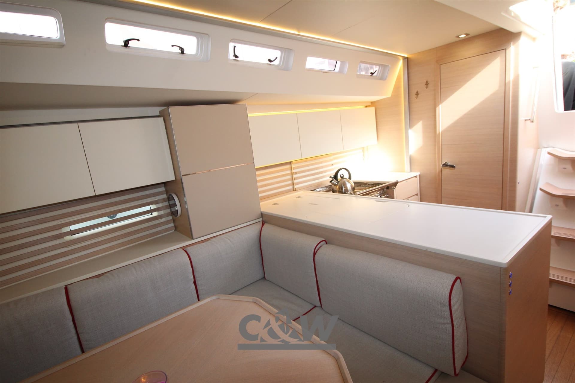 Italia Yachts Italia 14,98 used - hero image 17
