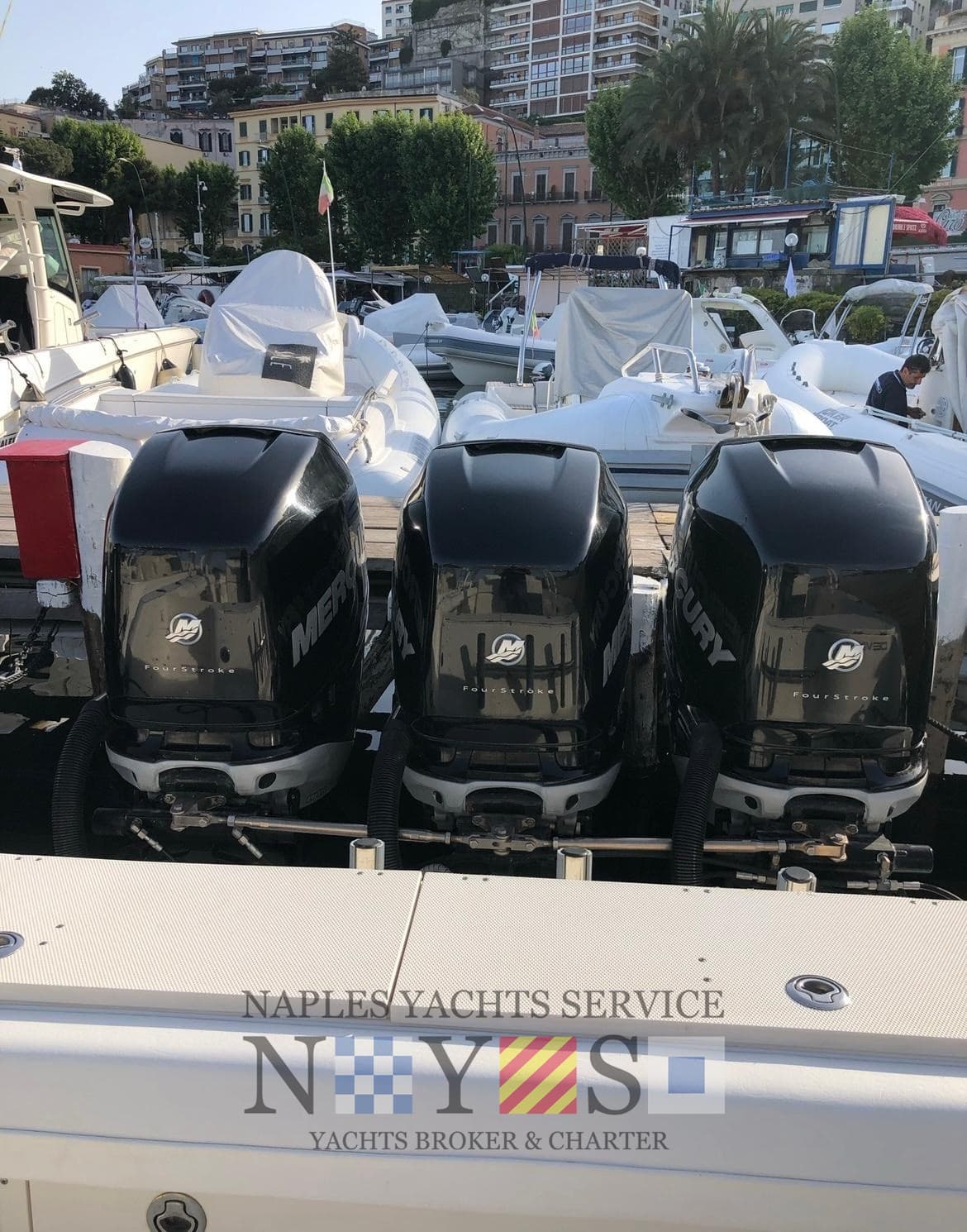 Wellcraft Scarab 35 Tournament - Interior View Wellcraft Scarab 35 Tournament - Interior View