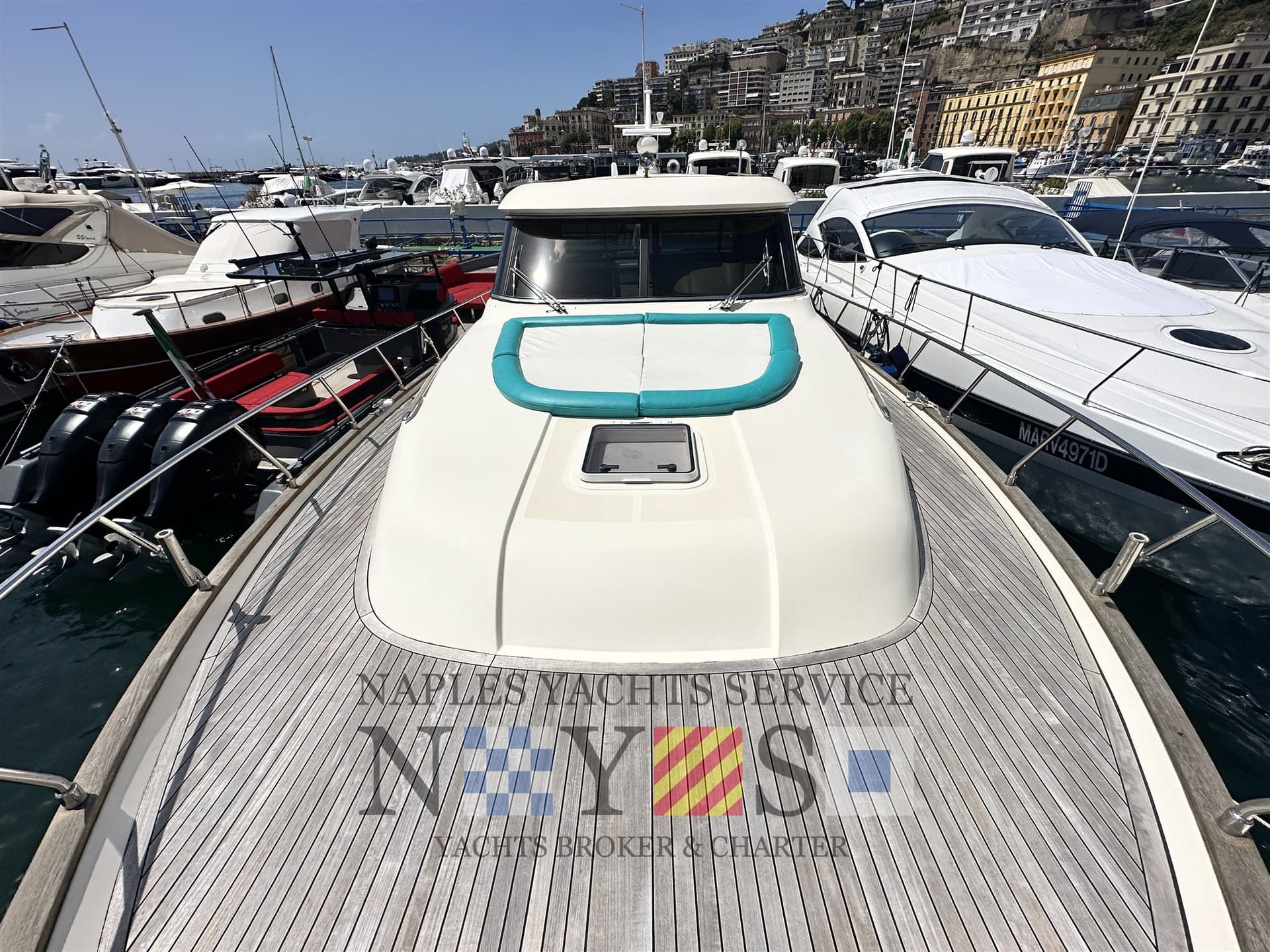 Mochi Craft Dolphin 51 - Interior View Mochi Craft Dolphin 51 - Interior View