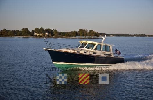 Sabre 42' Express - Main View Sabre 42' Express - Main View