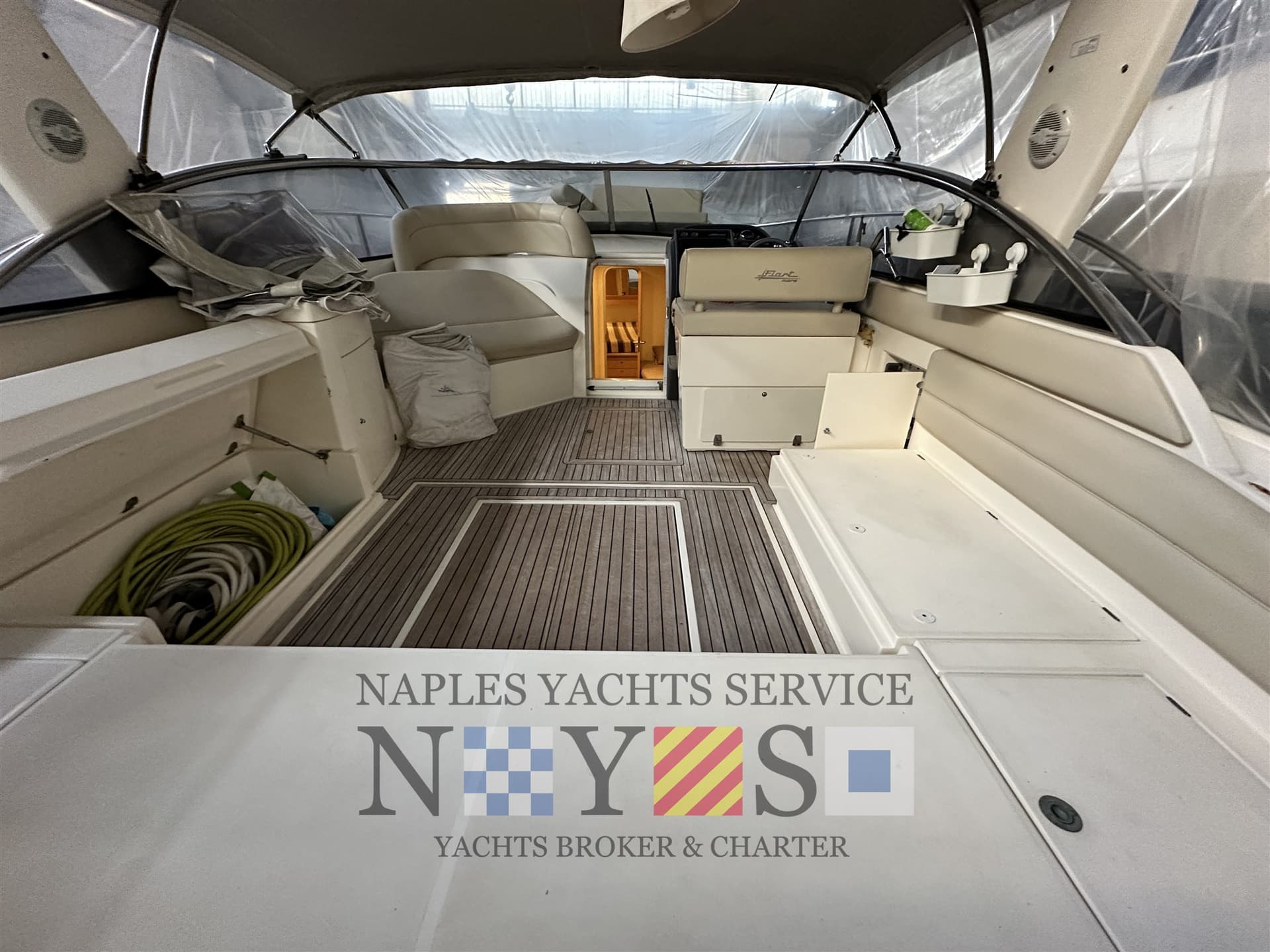 Fiart Mare 38 Genius - Detail View 1 Fiart Mare 38 Genius - Detail View 1