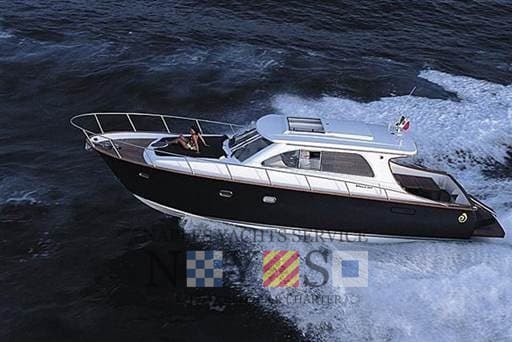 Solare Solare 43 - Main View Solare Solare 43 - Main View