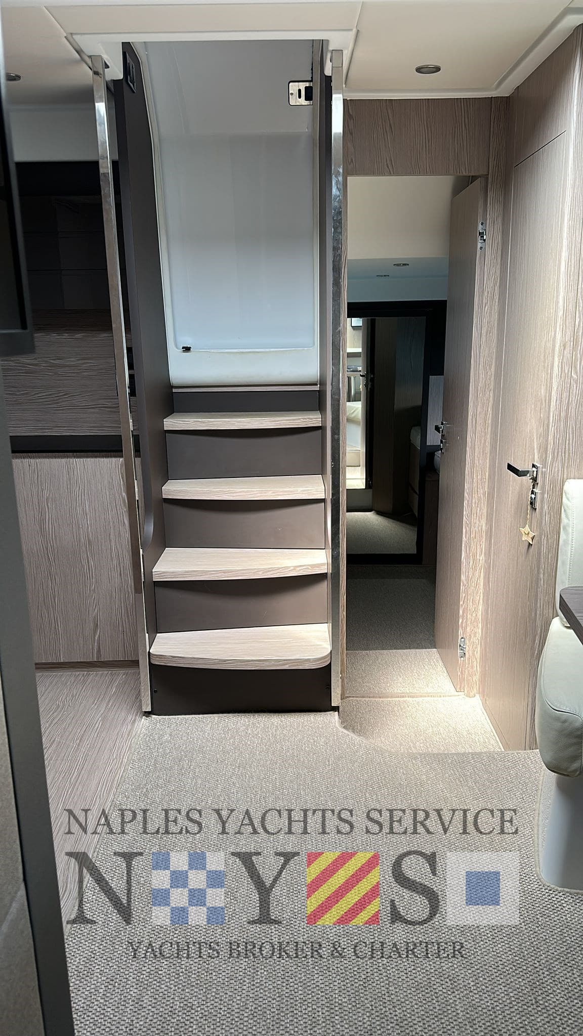 Azimut Atlantis 45 d'occasion - image hero 12