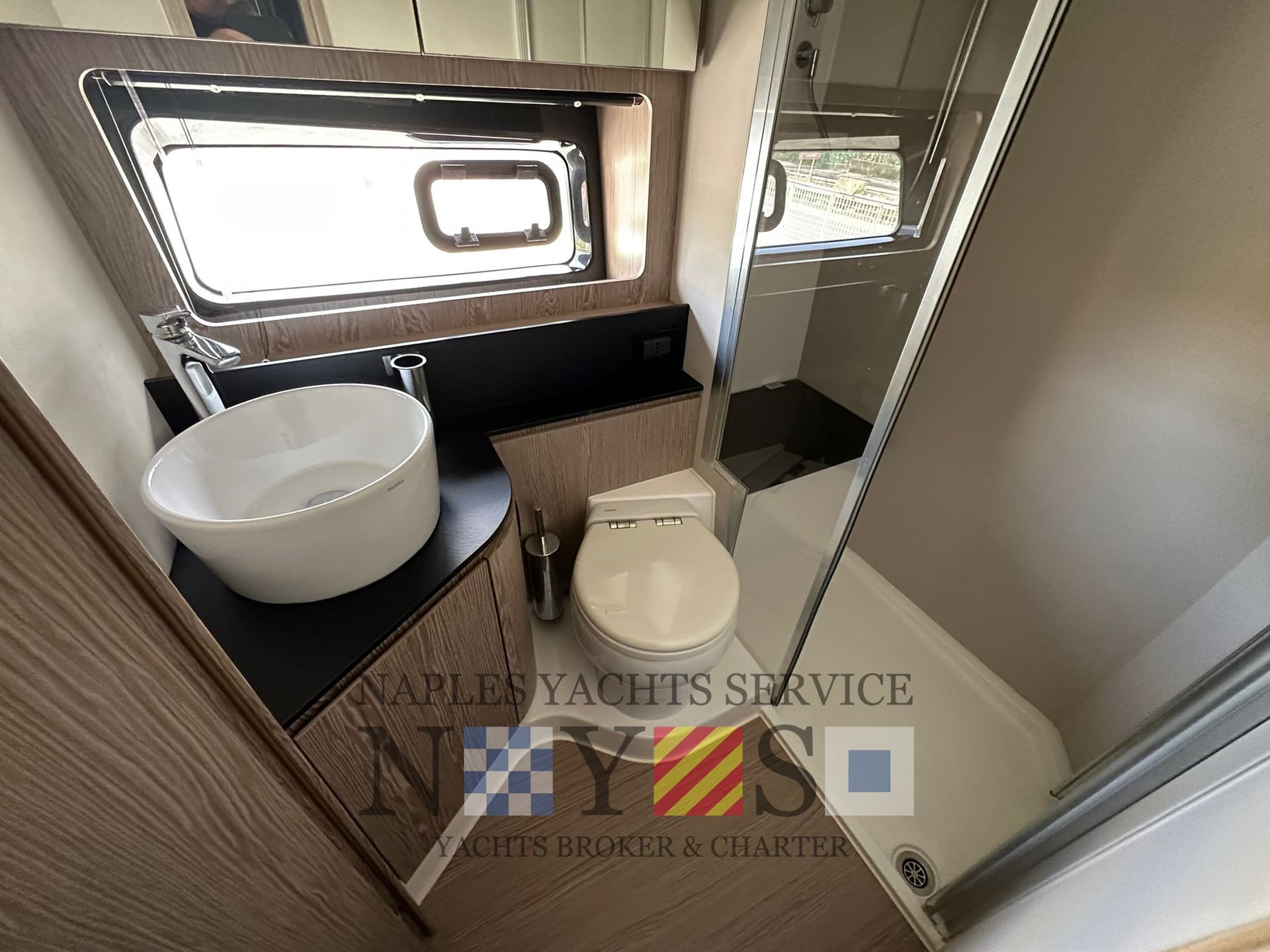 Azimut Atlantis 45 d'occasion - image hero 8