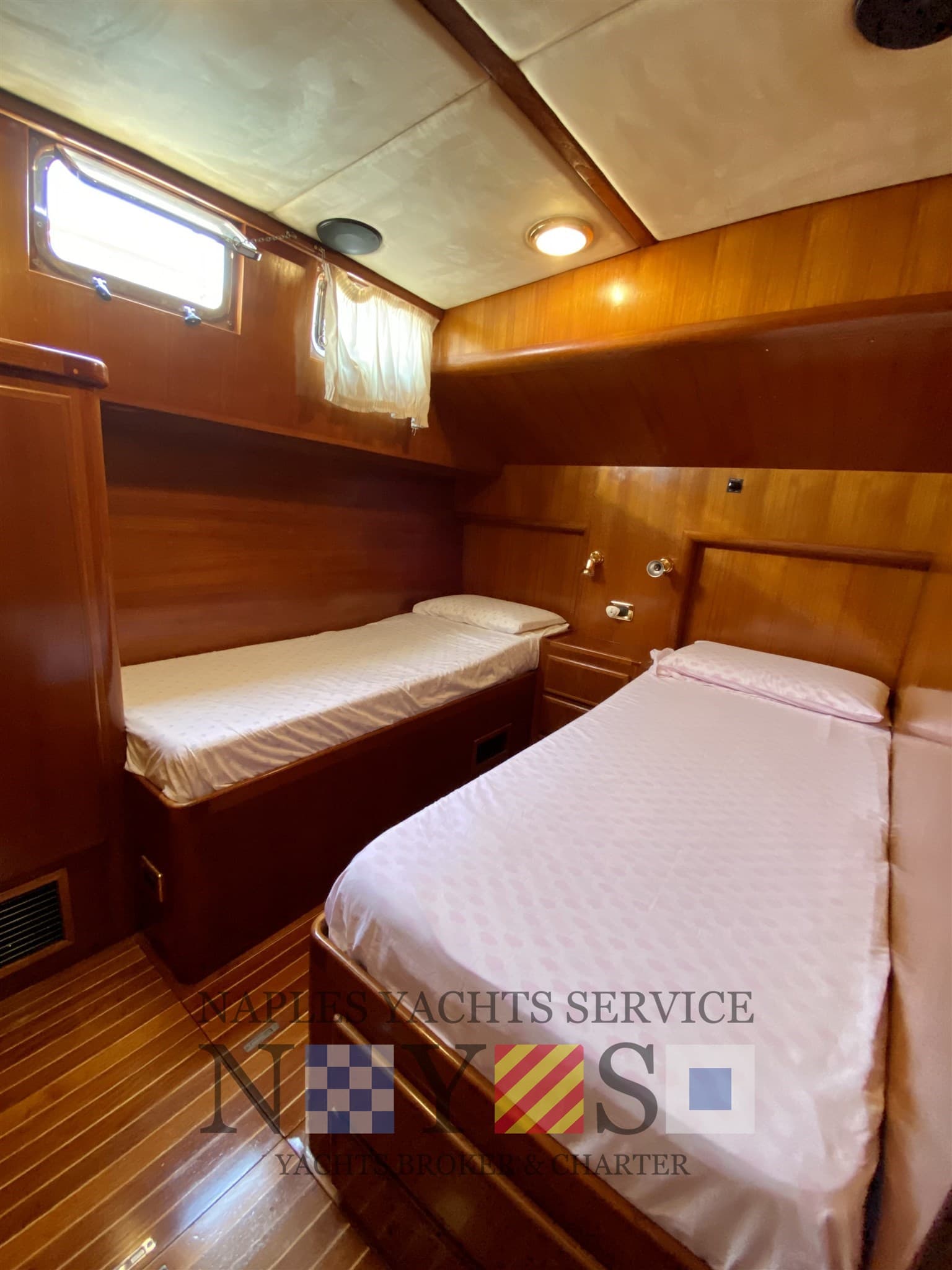 Azzurro AZZURRO 58 usato - foto hero 7