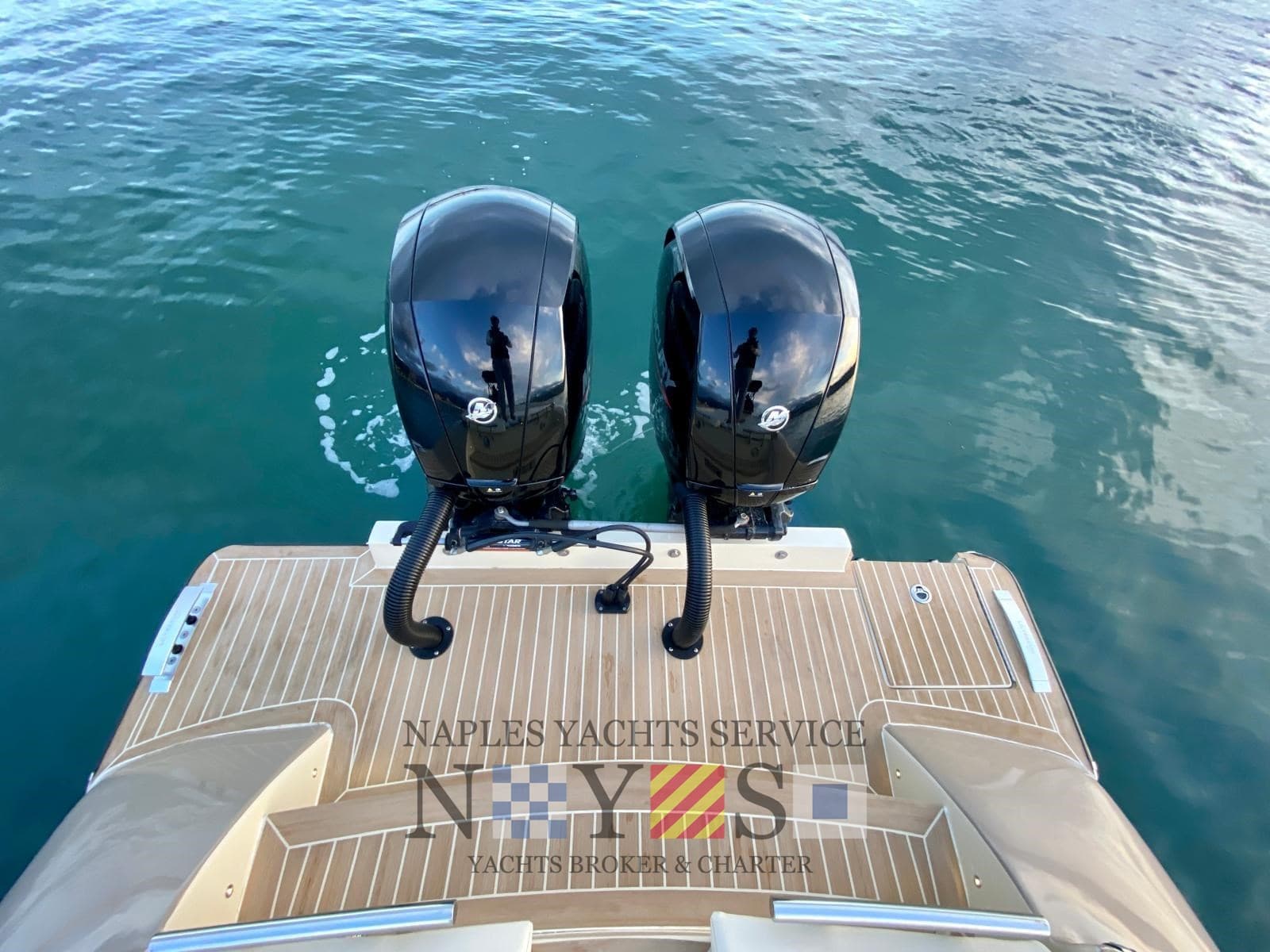 Lilybaeum Yacht Levanzo 25 - Interior View Lilybaeum Yacht Levanzo 25 - Interior View