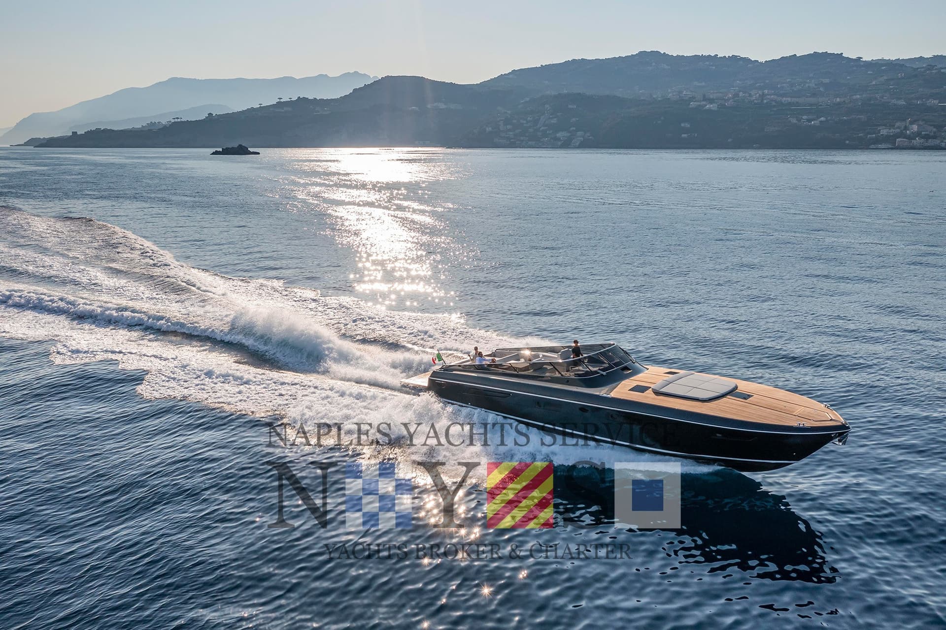 Itama 62 Rs - Detail View 1 Itama 62 Rs - Detail View 1