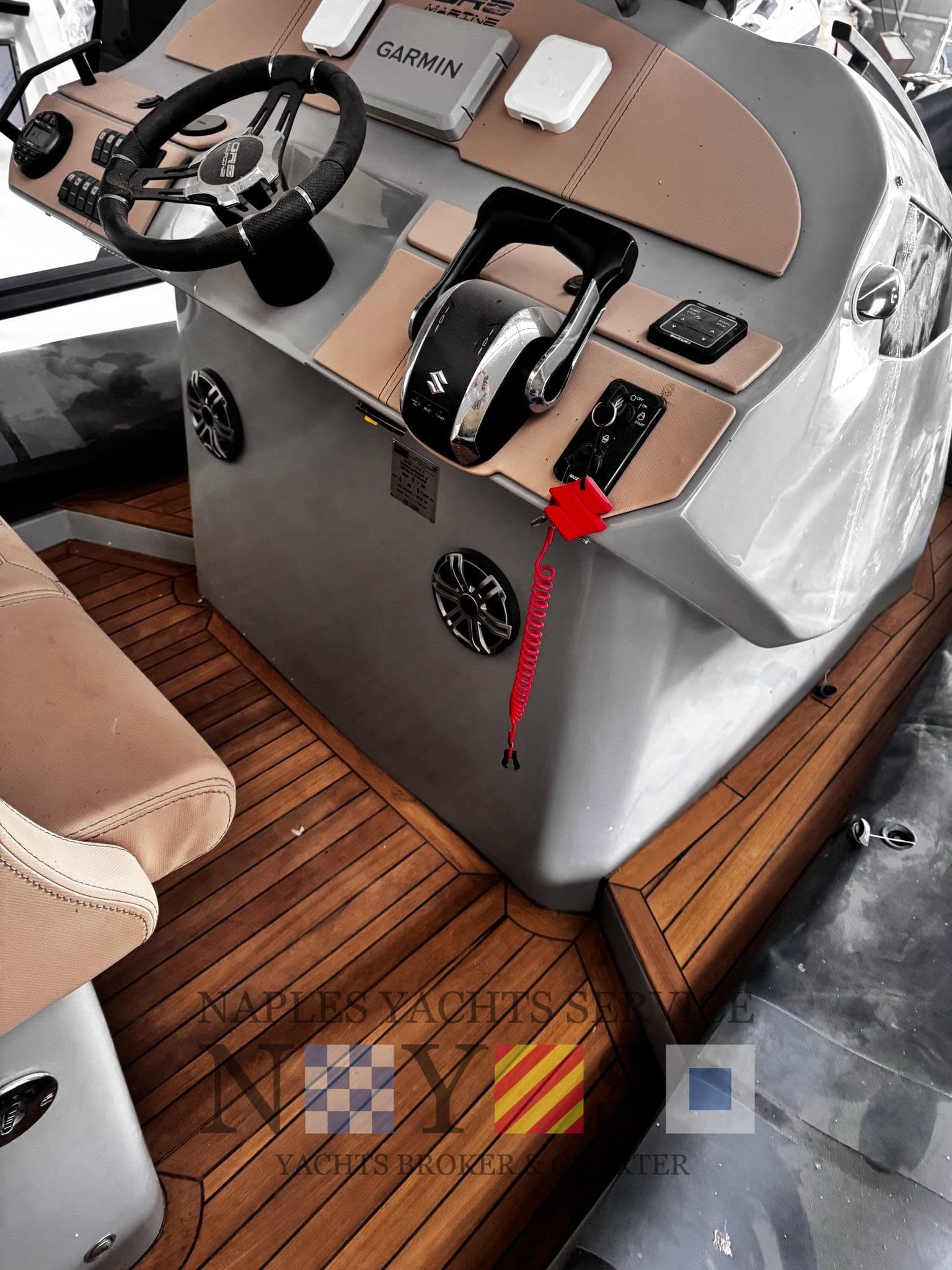 Oromarine S9 Coupe usato - dettaglio 2