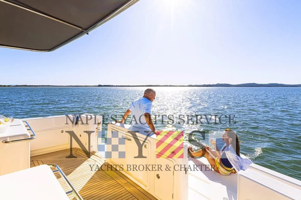 Riviera Marine 465 SUV usato - foto hero 4