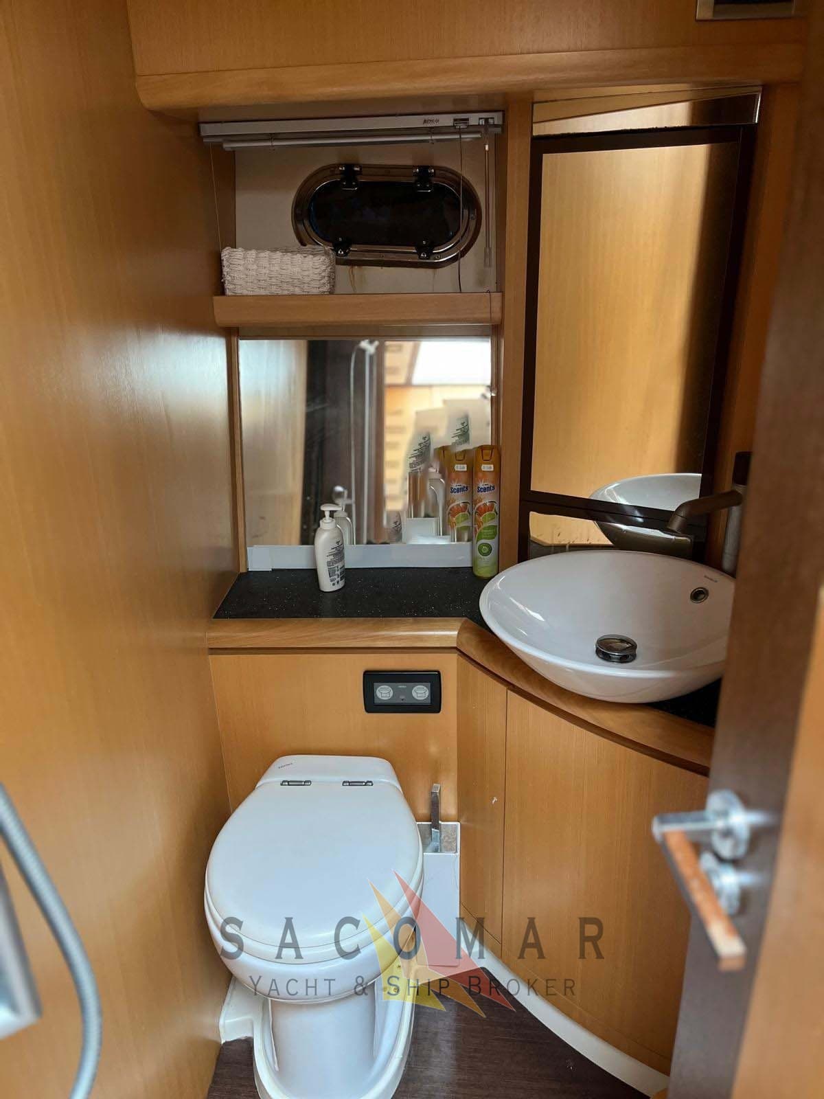 Cantieri Estensi 540 GOLDSTAR S usato - foto hero 8