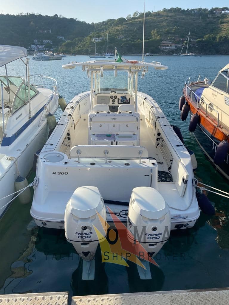 Robalo R 300 Cc used - detail 1