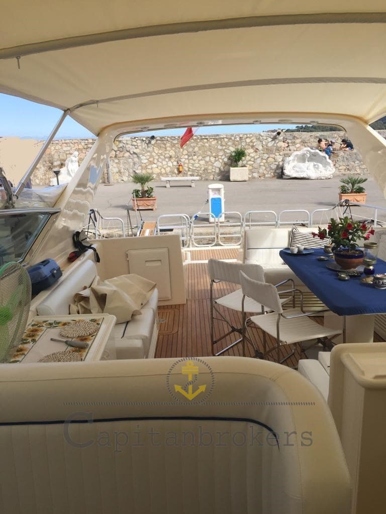 Leopard 21.50 - Interior View Leopard 21.50 - Interior View