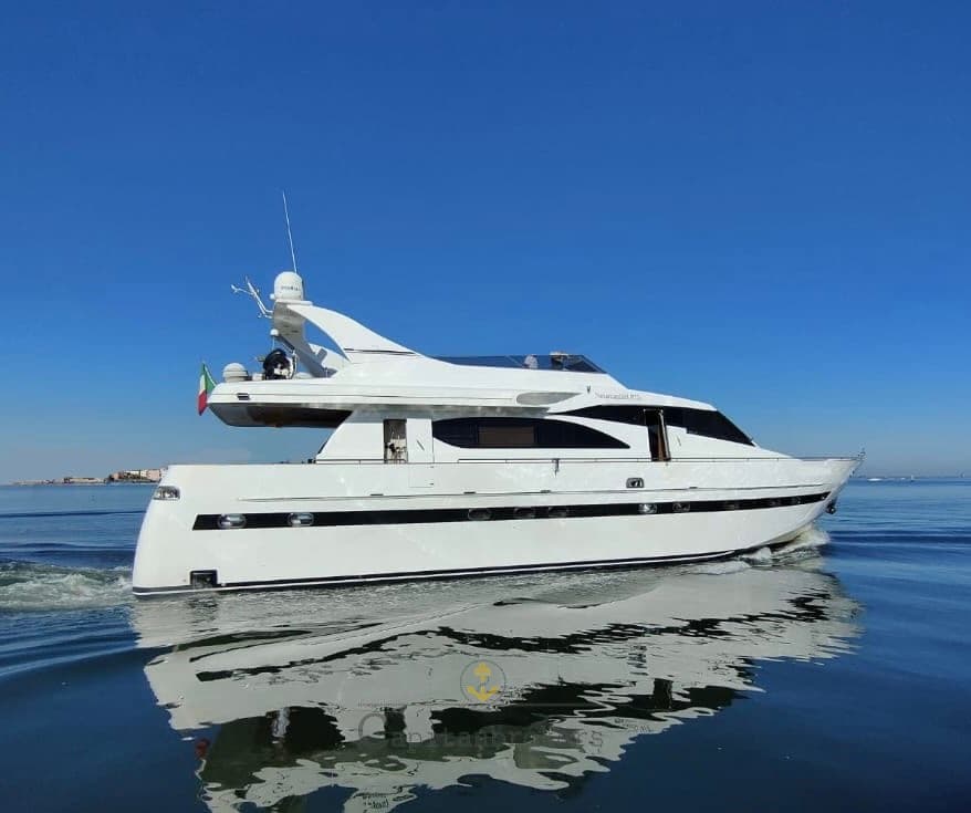 Navar Cantieri Flybridge 82 gebraucht - Detail 1
