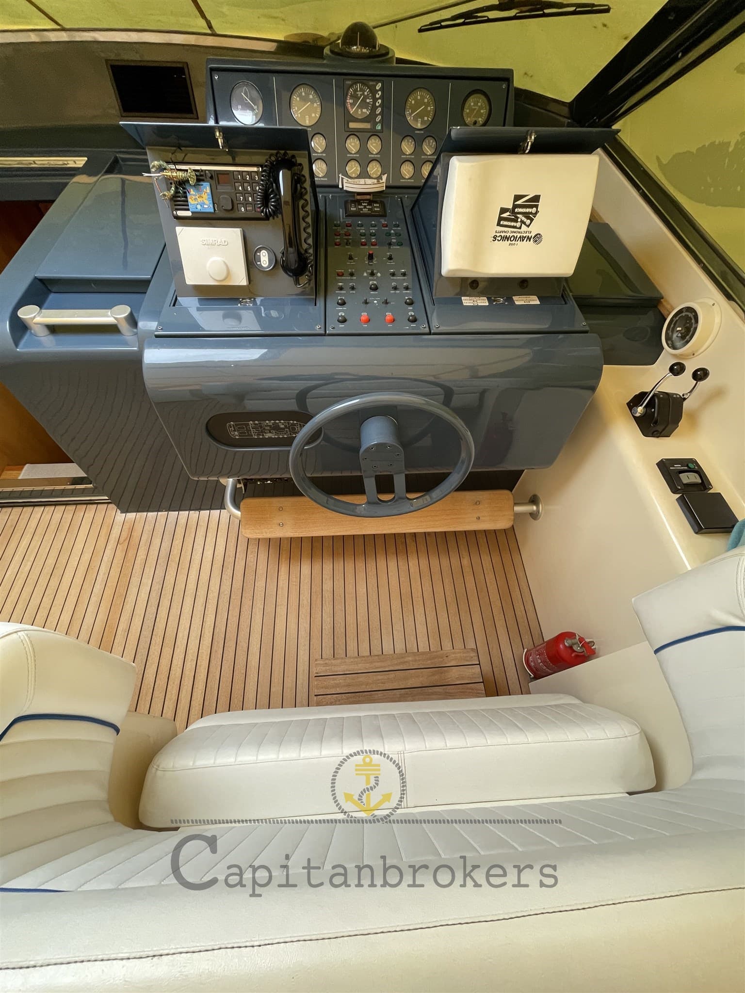 Cantieri Navali Dell'Arno Leopard 21.50 - Detail View 1 Cantieri Navali Dell'Arno Leopard 21.50 - Detail View 1