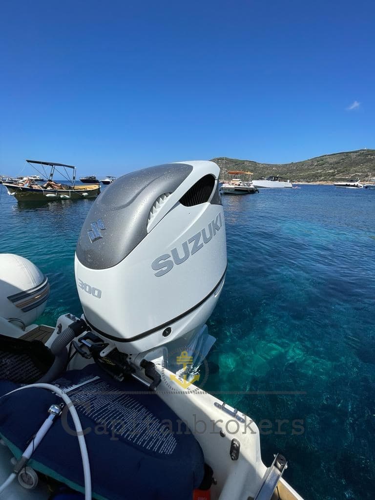 Zodiac N-Zo - Interior View Zodiac N-Zo - Interior View