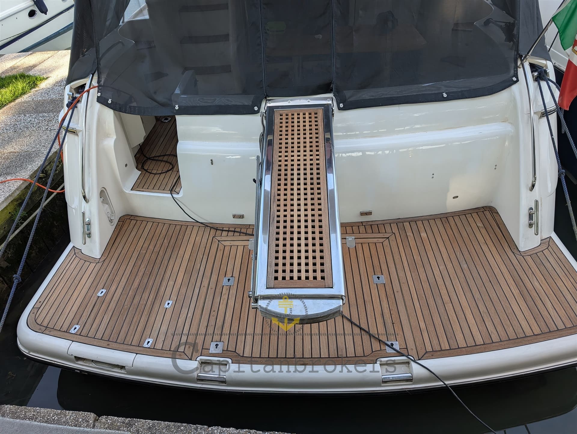 Princess Yachts 52 used - detail 3