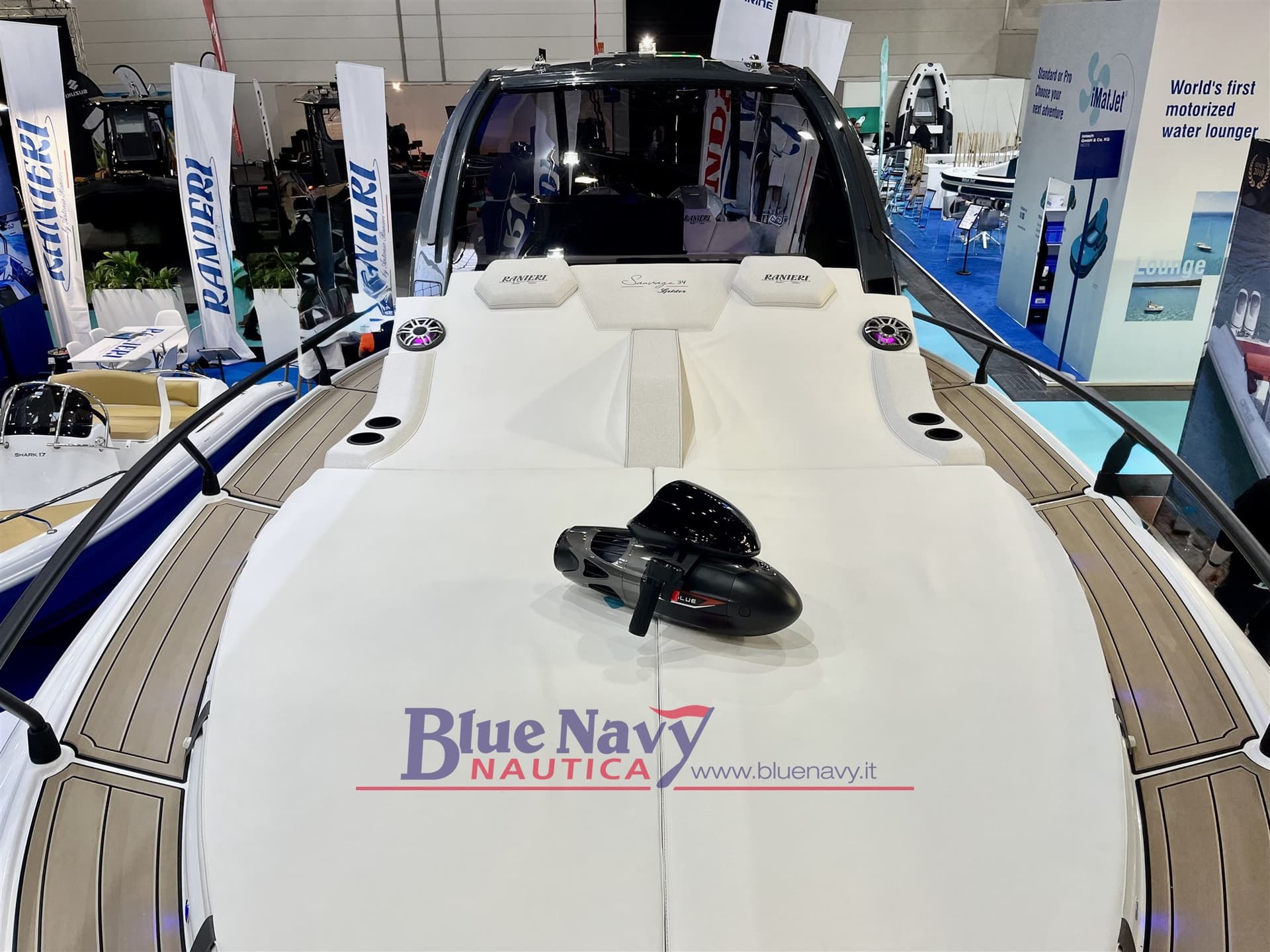 Ranieri Sauvage 34 - Barca Espositiva - Deck View Ranieri Sauvage 34 - Barca Espositiva - Deck View