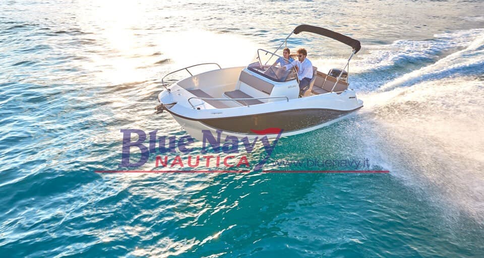 Quicksilver 605 Open (6,46mt) - Detail View 1 Quicksilver 605 Open (6,46mt) - Detail View 1