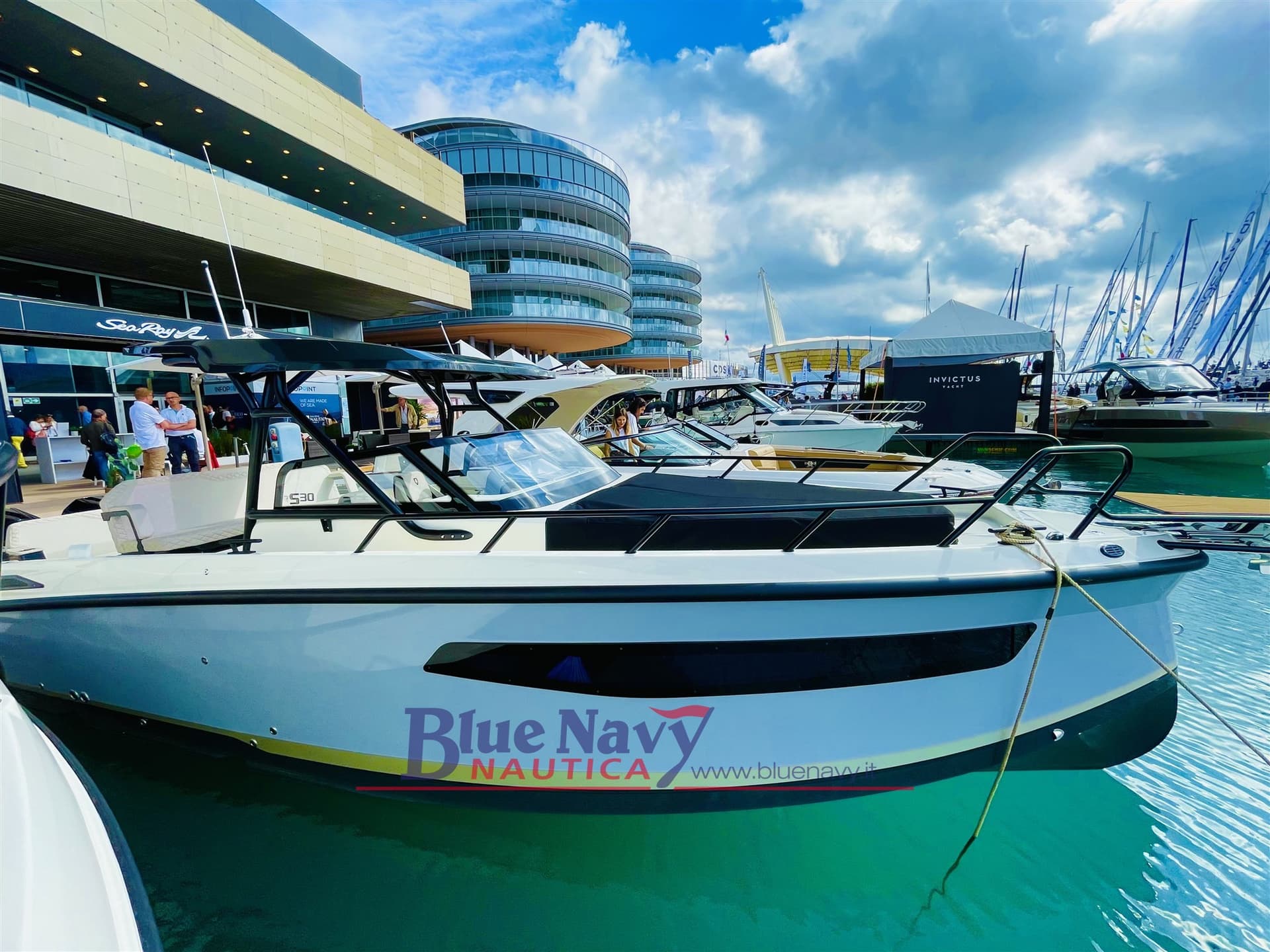 Navan S30 - Barca In Arrivo! Prenotabile usato - dettaglio 2