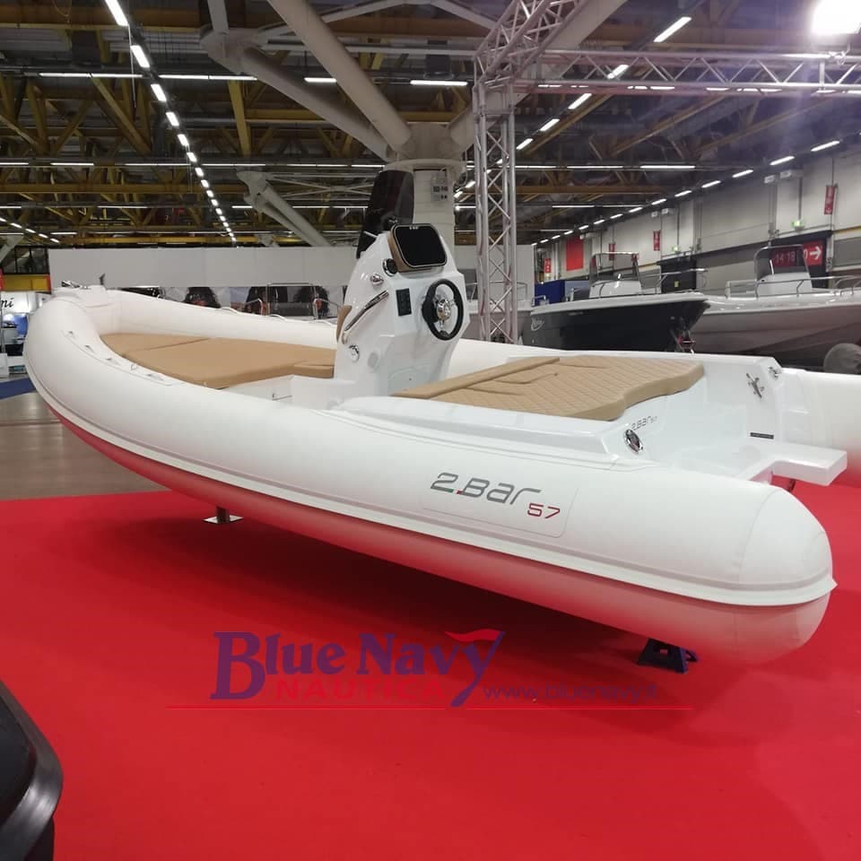 2BAR 57 - Interior View 2BAR 57 - Interior View