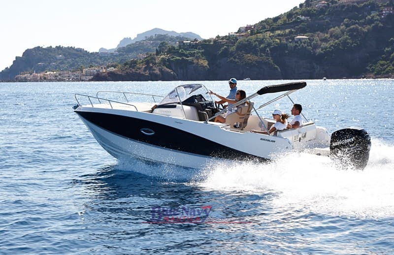 Quicksilver 755 Sundeck (2 Posti Letto) gebraucht - Detail 4