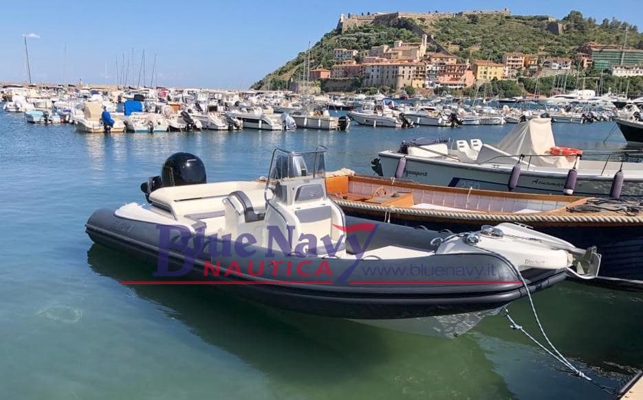 BSC 62 (6,5mt F.T.) Gommone Nuovo - Deck View BSC 62 (6,5mt F.T.) Gommone Nuovo - Deck View