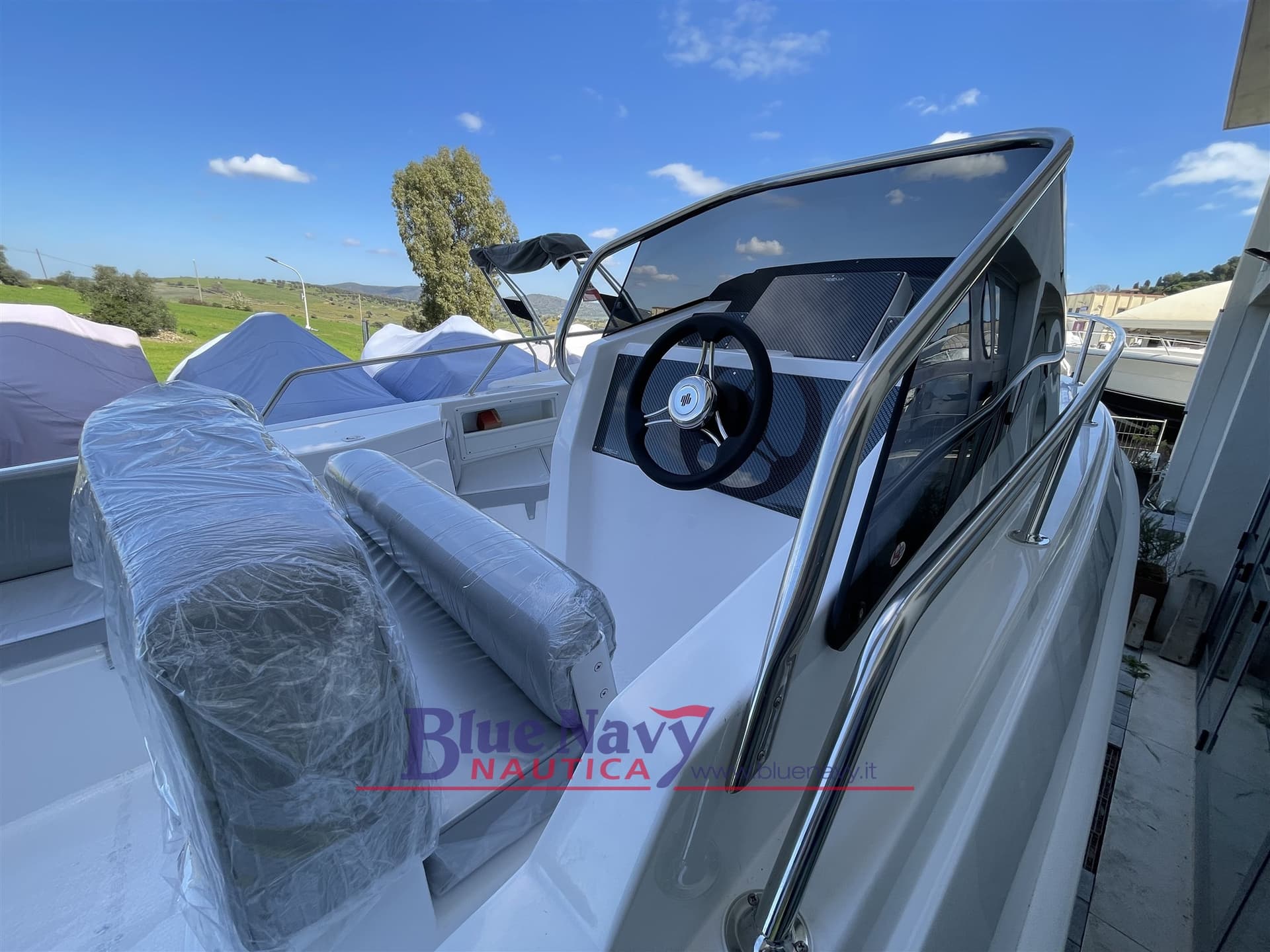 Marinello Eden 22 Barca Nuova - Interior View Marinello Eden 22 Barca Nuova - Interior View