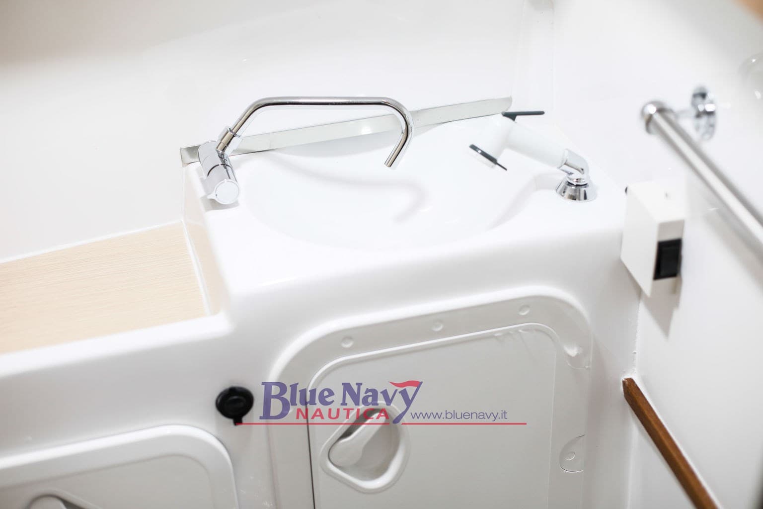 Marinello Cabin 650 d'occasion - image hero 12