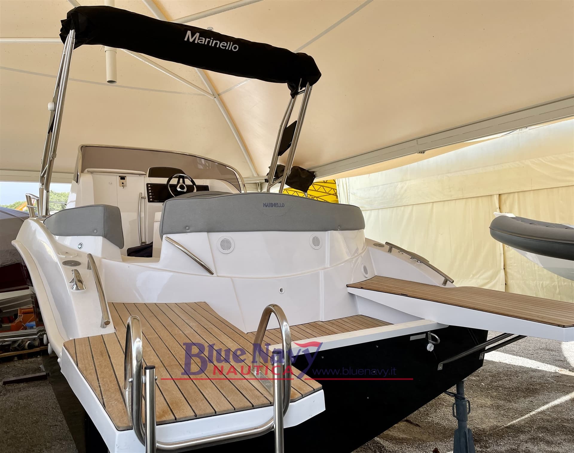 Marinello 26 Cabin (7,65mt) 3+2 postiletto gebraucht - Hauptbild 7
