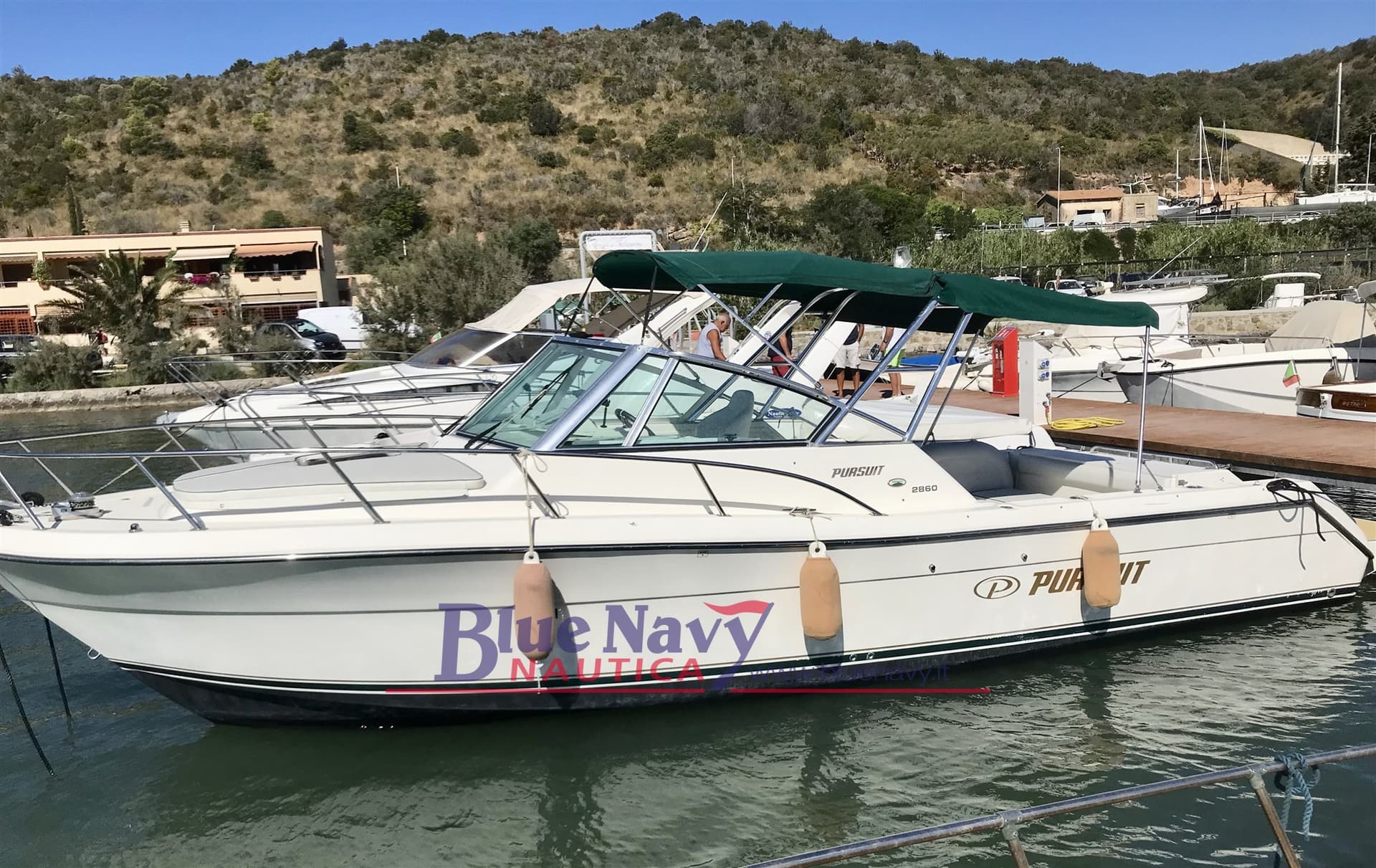 Pursuit 2860 Denali Con 2x Volvo Penta 225cv - Main View Pursuit 2860 Denali Con 2x Volvo Penta 225cv - Main View