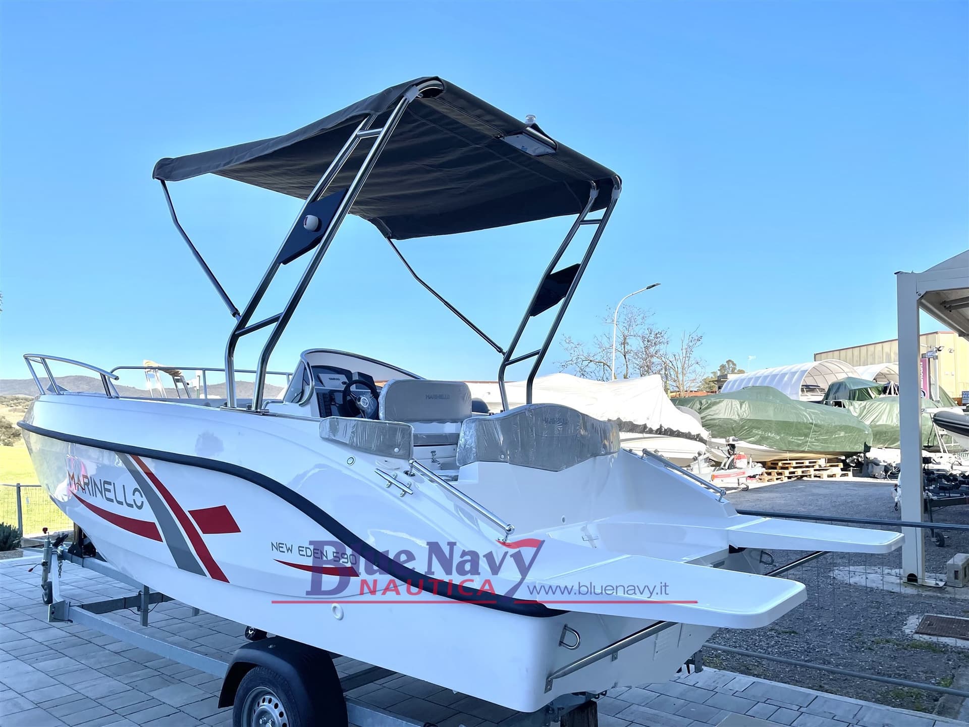 Marinello Eden 590 - Deck View Marinello Eden 590 - Deck View