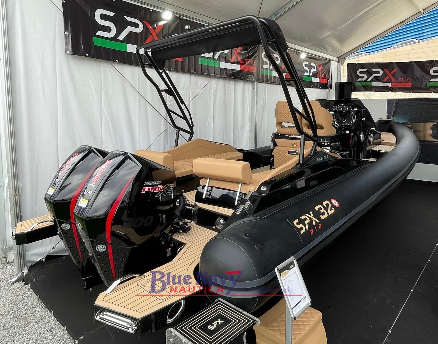 Spx 32 Dinette - Interior View Spx 32 Dinette - Interior View