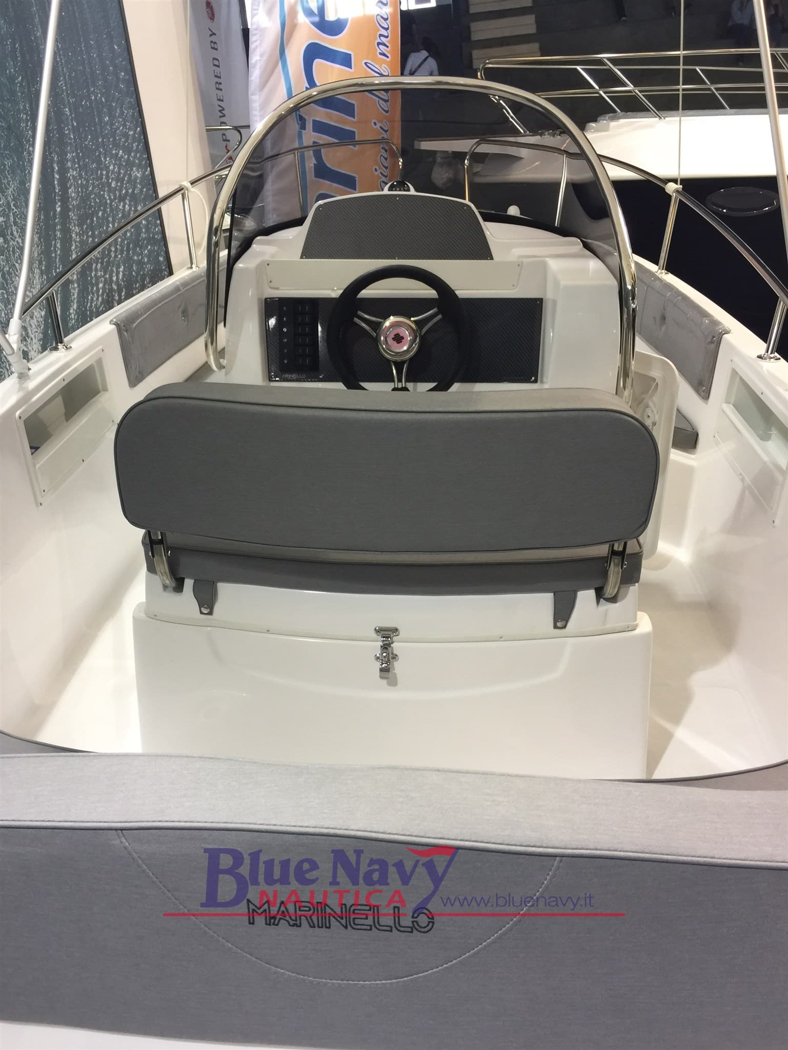 Marinello Fisherman 19 - Deck View Marinello Fisherman 19 - Deck View