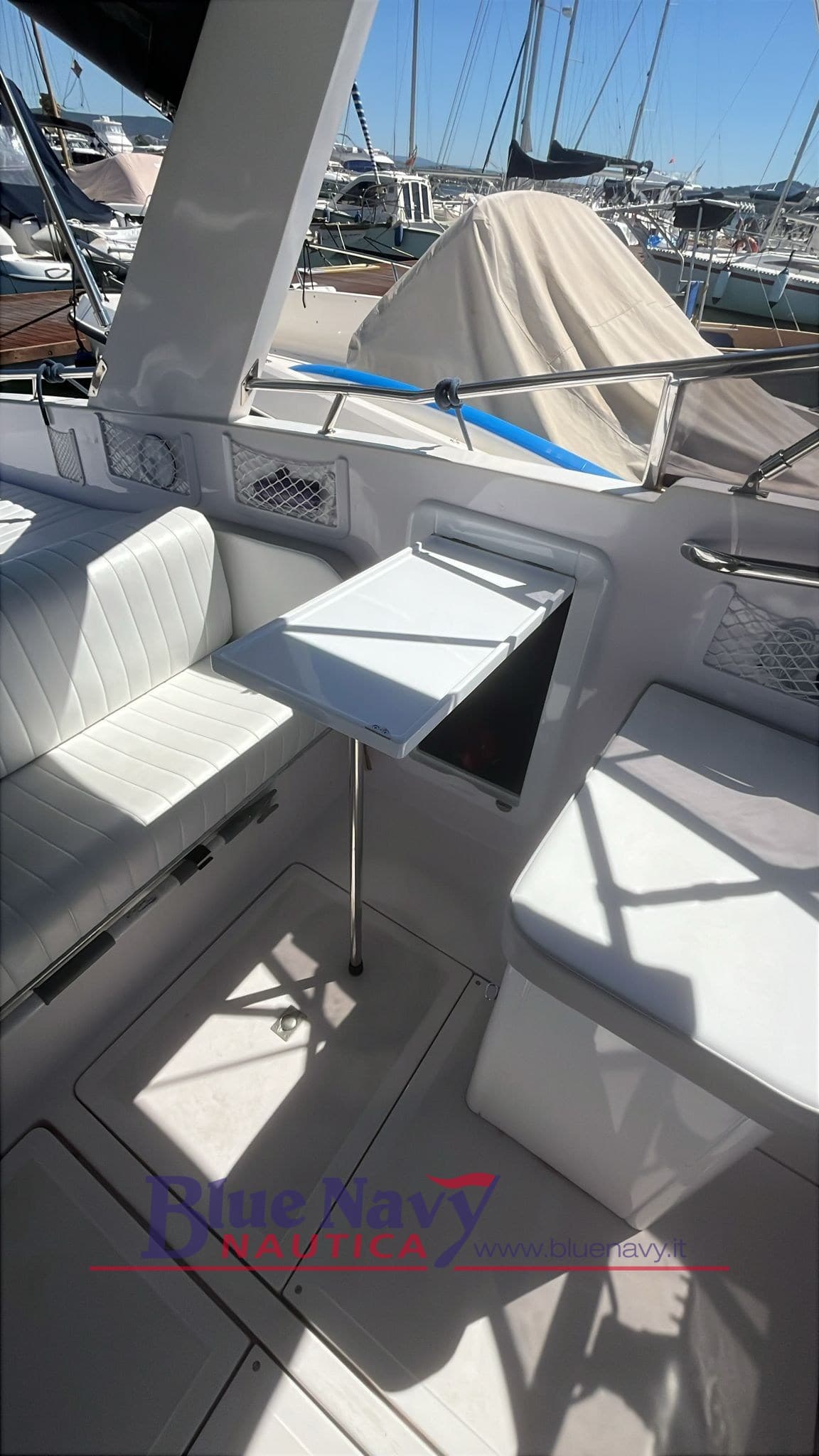 Abbate Tullio Elite 33 + 2x200 Volvo Penta turbo diesel usato - foto hero 23